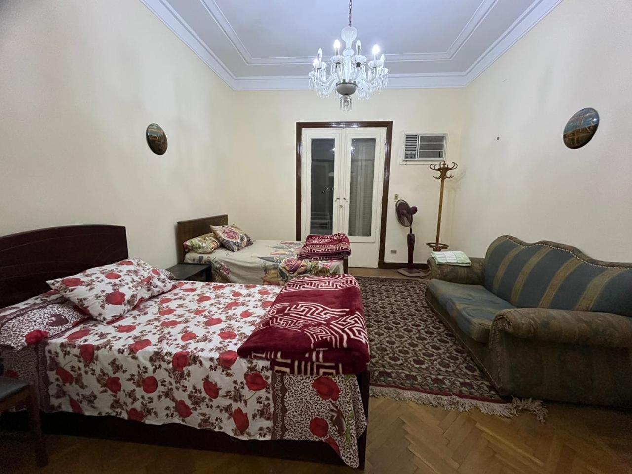 Beautiful Apartment In The Heart Of Cairo Exterior photo